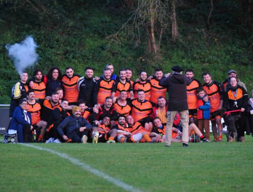 victoire des séniors Orange & Noir match-aller